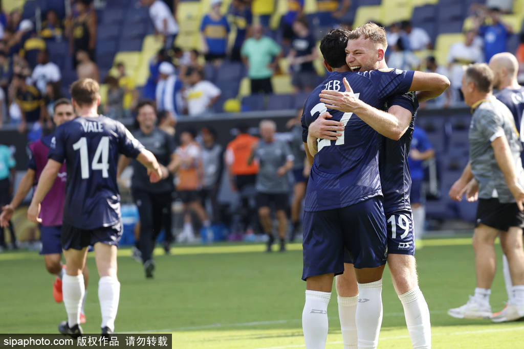 FIFA评世俱杯十大冷门：巴黎三度上榜 半职业球队拿分当选第1